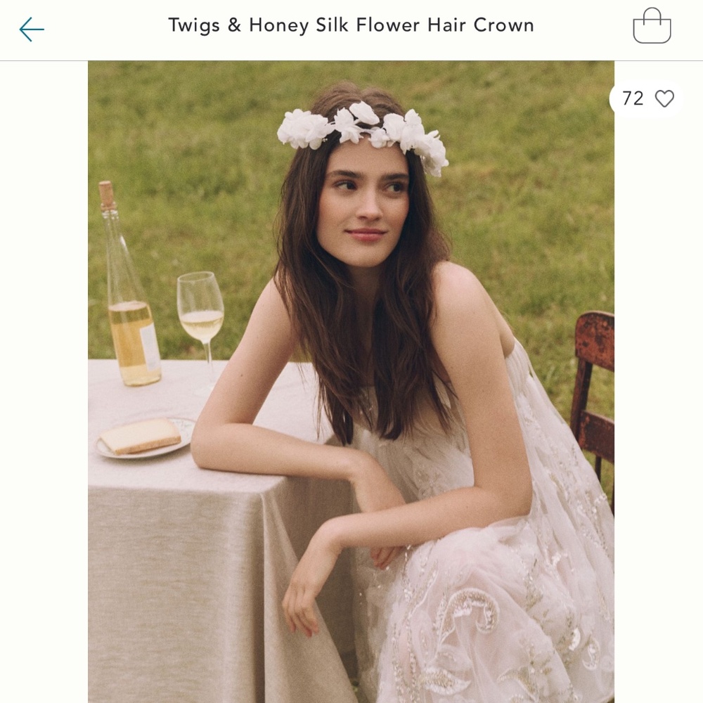 Brand new never wore Twigs& honey silk flower bridal crown